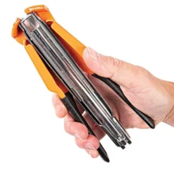 Hog Ring Stapler -Outdoor Garden Store g7 in hand 9.13.23