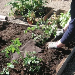 Biodegradable Paper Mulch -Outdoor Garden Store vp pprmlch 2